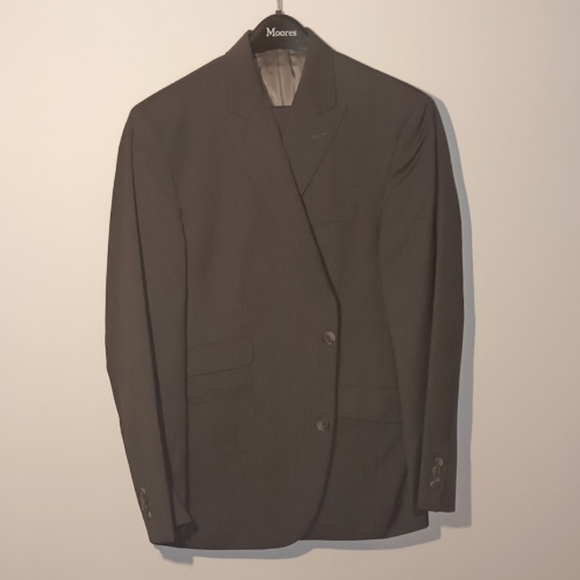 Joseph Abboud slimfit grey suit - Picture 1 of 6